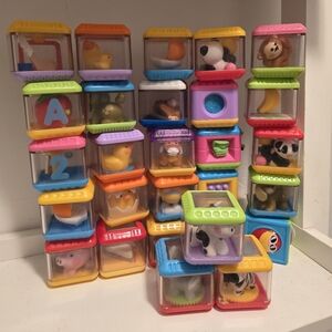 Vintage Fisher Price Peek A Boo Blocks Lot Of 28